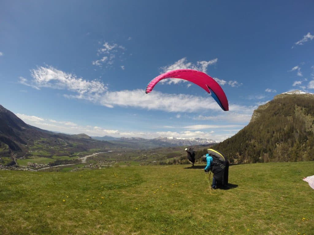 Parapente biplace en vol